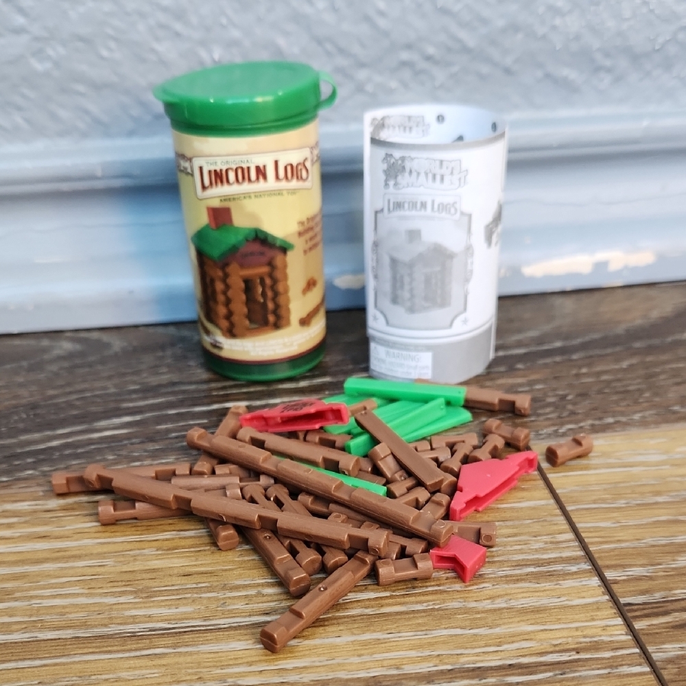 Mini Lincoln Logs Cabin Toy Brown Red Green